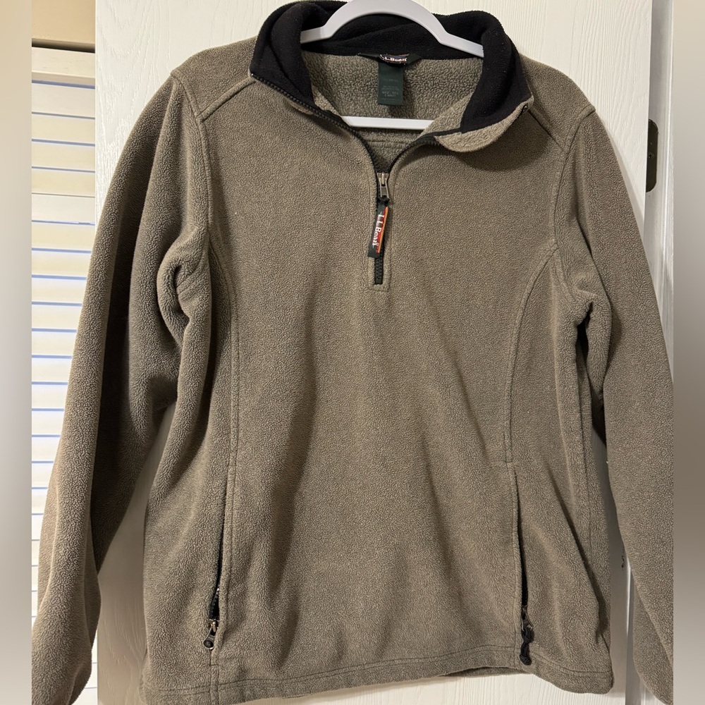 LL Bean pullover